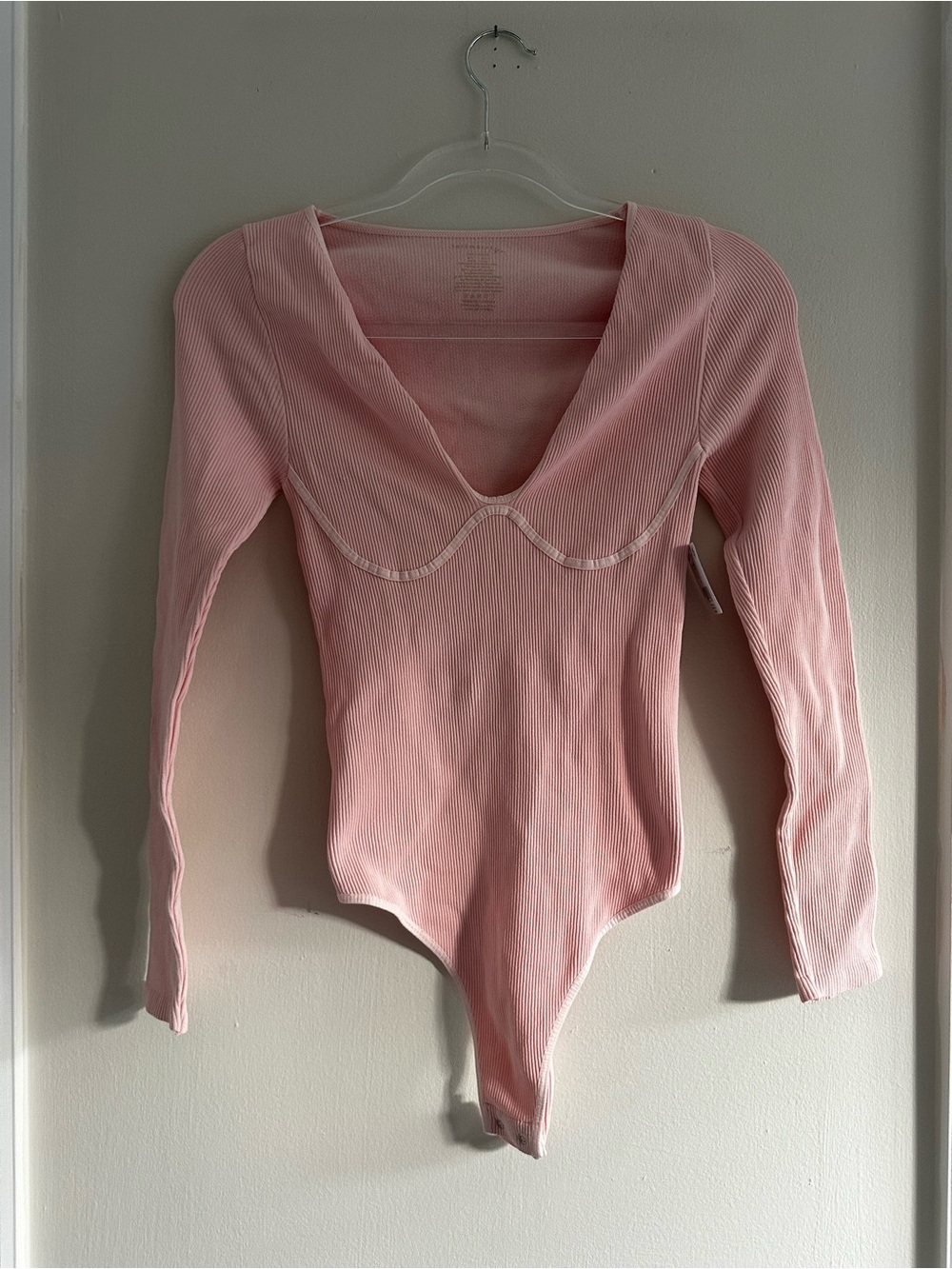 Ribbed V-Neck Long Sleeve Bodysuit - Pink
